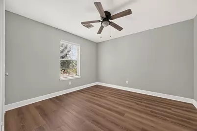1613 Palcio Real Drive, Houston, TX 77047 - Photo 31