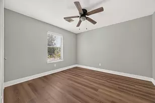 1613 Palcio Real Dr, Houston, TX 77047 - Photo 31