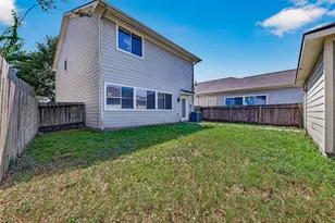 1613 Palcio Real Dr, Houston, TX 77047 - Photo 37