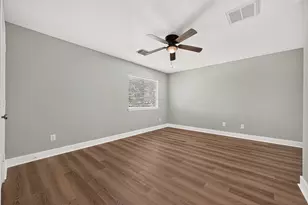 1613 Palcio Real Dr, Houston, TX 77047 - Photo 23