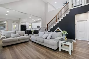 7927 Needlepoint Rd, Baytown, TX 77521 - Photo 5