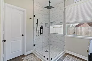 7927 Needlepoint Rd, Baytown, TX 77521 - Photo 19