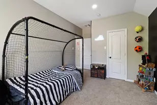 7927 Needlepoint Rd, Baytown, TX 77521 - Photo 29