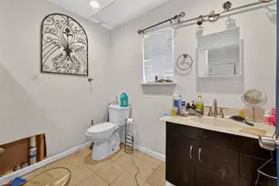 1822 Wayside Dr, Texas City, TX 77590 - Photo 15