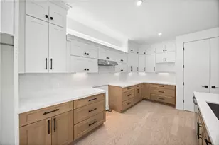 1424 W 23rd St, Houston, TX 77008 - Photo 15