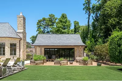 852 Country Lane, Houston, TX 77024 - Photo 45