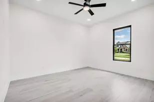 22420 Meadowhurst Circle W, Tomball, TX 77377 - Photo 31