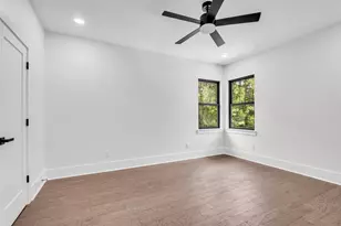 22420 Meadowhurst Circle W, Tomball, TX 77377 - Photo 41