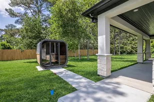 22420 Meadowhurst Circle W, Tomball, TX 77377 - Photo 43