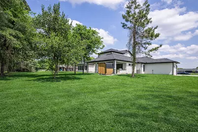 22420 Meadowhurst Circle W, Tomball, TX 77377 - Photo 49