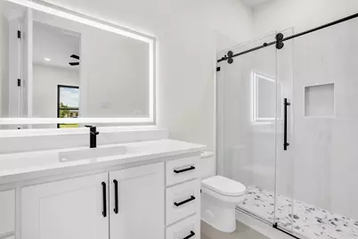 22420 Meadowhurst Circle W, Tomball, TX 77377 - Photo 39