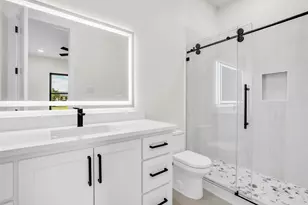 22420 Meadowhurst Circle W, Tomball, TX 77377 - Photo 43