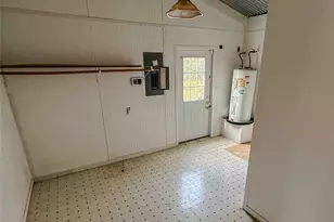 1007 Private Rd 2002, Paige, TX 78659 - Photo 5