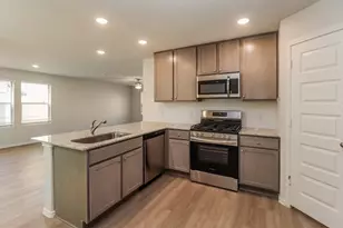 10767 Sunlit St, Conroe, TX 77303 - Photo 9