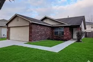 9223 Grove Haven Dr, Houston, TX 77083 - Photo 1