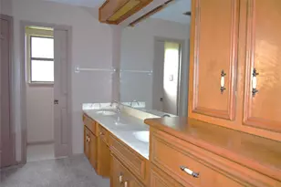 7331 Rancho Mission Dr, Houston, TX 77083 - Photo 11