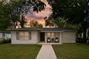 312 Lincoln St, Wharton, TX 77488 - Photo 1