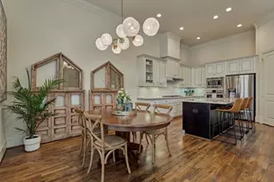 1340 W 25th St, Houston, TX 77008 - Photo 9