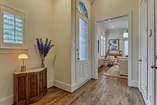 1340 W 25th St, Houston, TX 77008 - Photo 5