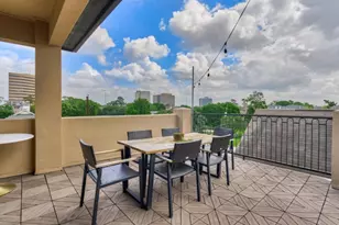 1340 W 25th St, Houston, TX 77008 - Photo 33