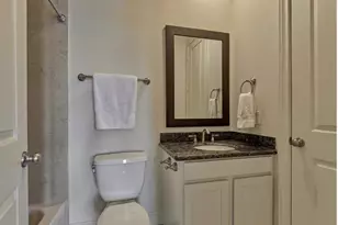 1340 W 25th St, Houston, TX 77008 - Photo 27