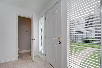 8312 Augustine Drive #D, Houston, TX 77036 - Photo 3