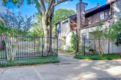 8312 Augustine Drive #D, Houston, TX 77036 - Photo 1