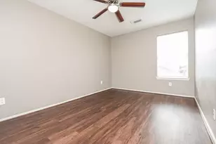 642 Kiley Dr, Houston, TX 77073 - Photo 21