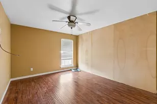 1409 Holveck Dr, Cedar Hill, TX 75104 - Photo 5