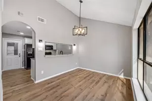 13852 Hollowgreen Dr, Houston, TX 77082 - Photo 3