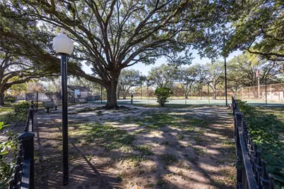 13852 Hollowgreen Drive #303/5, Houston, TX 77082 - Photo 25