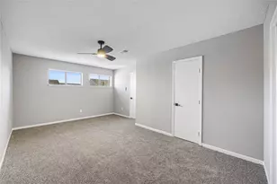 13852 Hollowgreen Dr, Houston, TX 77082 - Photo 17