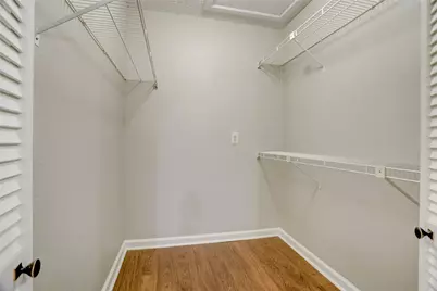 686 W Country Grove Circle, Pearland, TX 77584 - Photo 13