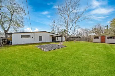 10042 Lazy Oaks Street, Houston, TX 77080 - Photo 31