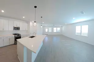 8430 Bay Oaks Dr, Baytown, TX 77523 - Photo 11