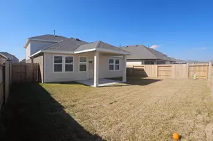 8430 Bay Oaks Dr, Baytown, TX 77523 - Photo 31