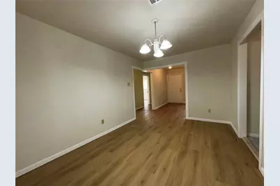 6023 Belarbor Street, Houston, TX 77033 - Photo 5