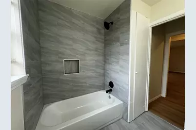 6023 Belarbor Street, Houston, TX 77033 - Photo 17