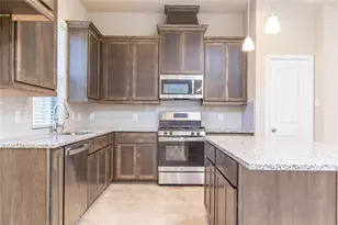 5546 Sallow Bay Ln, Fulshear, TX 77441 - Photo 11