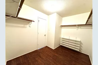 8831 Stratfield Lane, Houston, TX 77075 - Photo 13