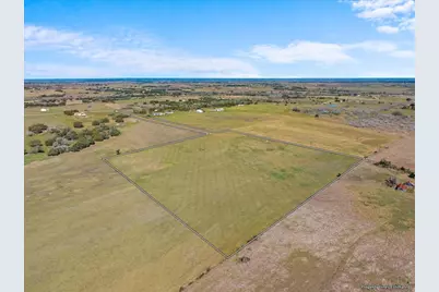 2523 Roitsch Road, Schulenburg, TX 78956 - Photo 9