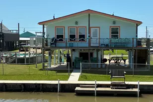 1163 County Rd 209, Sargent, TX 77414 - Photo 3