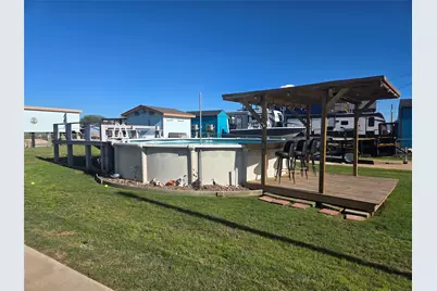 1163 County Road 209, Sargent, TX 77414 - Photo 25