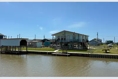 1163 County Road 209, Sargent, TX 77414 - Photo 1