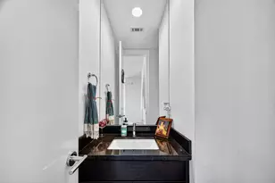 1232 W 24th St, Houston, TX 77008 - Photo 43