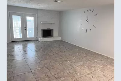 6439 S Briar Bayou Drive, Houston, TX 77072 - Photo 3