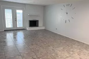 6439 S Briar Bayou Dr, Houston, TX 77072 - Photo 3