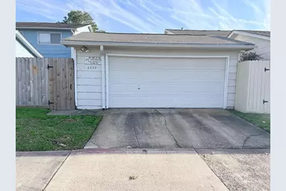 6439 S Briar Bayou Drive, Houston, TX 77072 - Photo 11