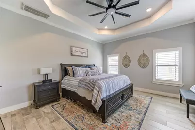 931 Angus Trail, Angleton, TX 77515 - Photo 35
