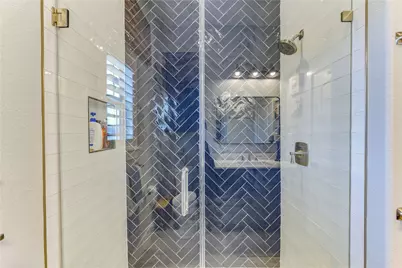 931 Angus Trail, Angleton, TX 77515 - Photo 31